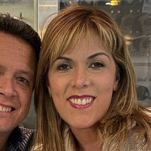 Meet your Posher, Joan